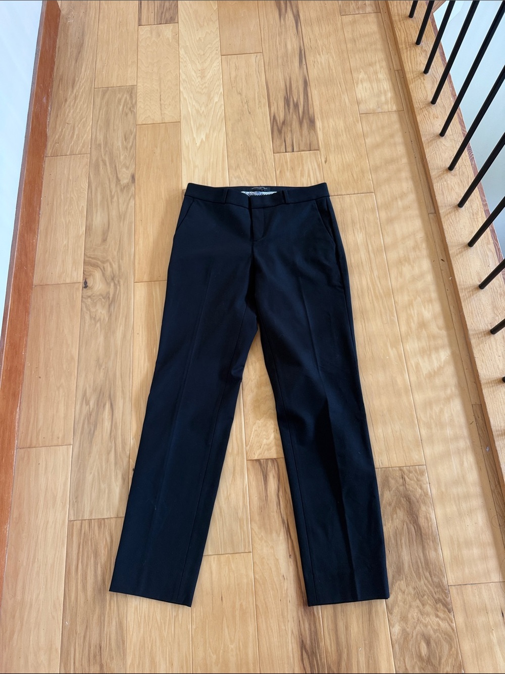 Banana Republic Black Dress Pants never worn - size 2 LONG